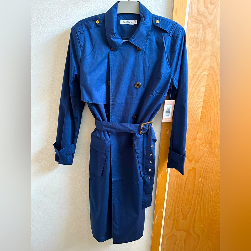 Double breasted, trenchcoat, royal blue